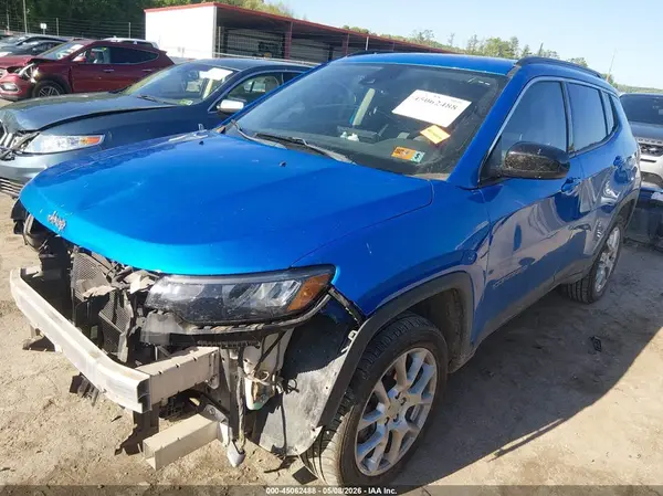 3C4NJDFB8NT109092 2022 JEEP COMPASS - Image 2