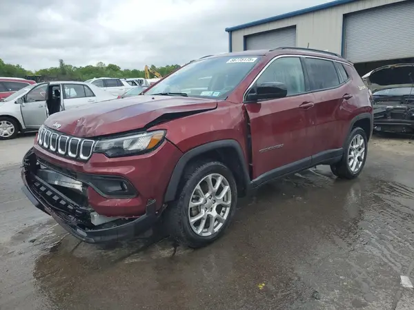 3C4NJDFB8NT118522 2022 JEEP COMPASS - Image 1
