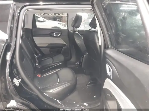 3C4NJDFB8NT125762 2022 JEEP COMPASS - Image 8