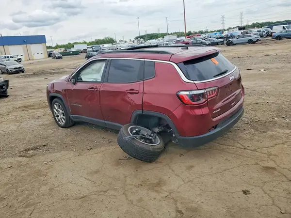 3C4NJDFB8NT125793 2022 JEEP COMPASS - Image 2