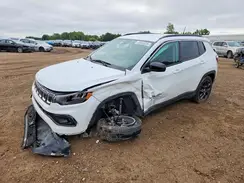 3C4NJDFB8NT176100 2022 JEEP COMPASS