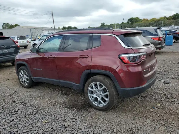 3C4NJDFB8NT181393 2022 JEEP COMPASS - Image 2
