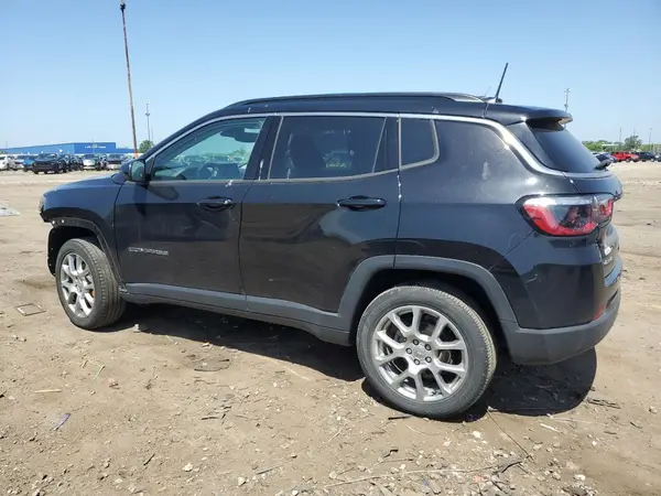 3C4NJDFB9NT117752 2022 JEEP COMPASS - Image 2