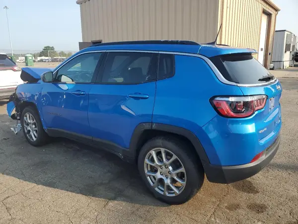 3C4NJDFB9NT142487 2022 JEEP COMPASS - Image 2