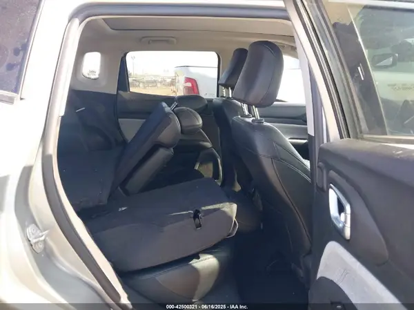 3C4NJDFB9NT170662 2022 JEEP COMPASS - Image 8