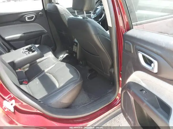 3C4NJDFB9NT172413 2022 JEEP COMPASS - Image 8