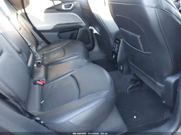 3C4NJDFB9NT204566 2022 JEEP COMPASS - Image 8