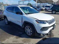3C4NJDFB9NT212294 2022 JEEP COMPASS