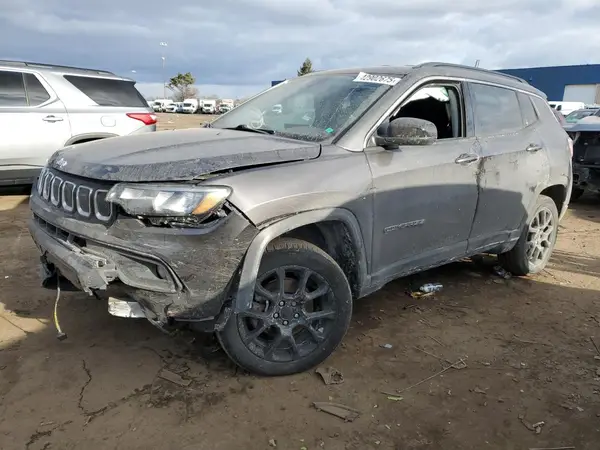 3C4NJDFBXNT125777 2022 JEEP COMPASS - Image 1