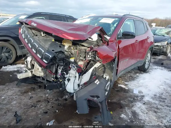 3C4NJDFBXNT183064 2022 JEEP COMPASS - Image 2