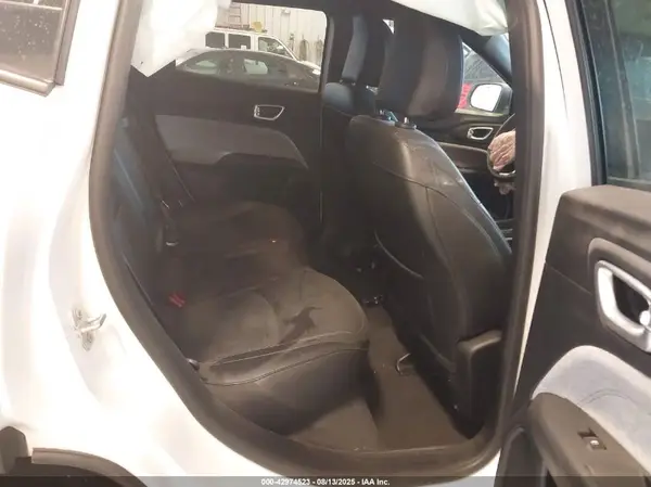 3C4NJDFN0PT504140 2023 JEEP COMPASS - Image 8