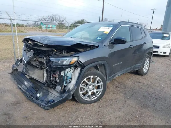 3C4NJDFN0PT539776 2023 JEEP COMPASS - Image 2