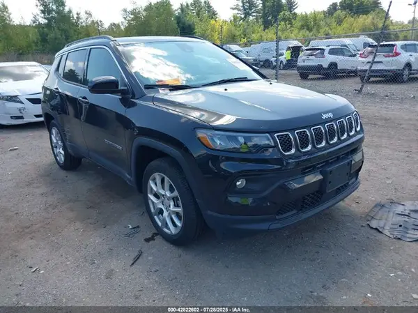 3C4NJDFN0PT546629 2023 JEEP COMPASS - Image 1