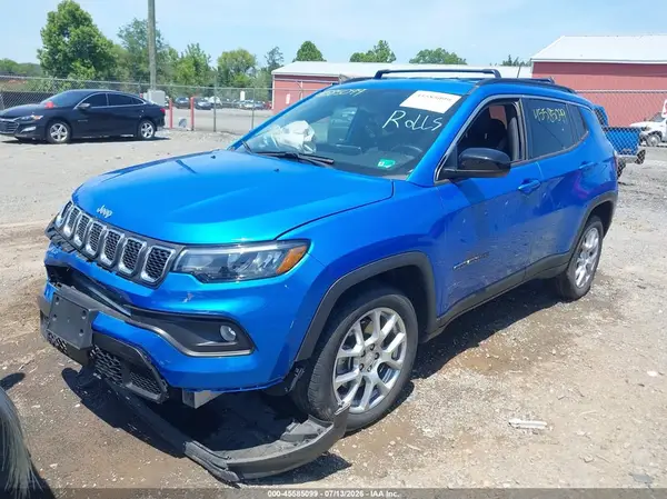 3C4NJDFN0PT560644 2023 JEEP COMPASS - Image 2