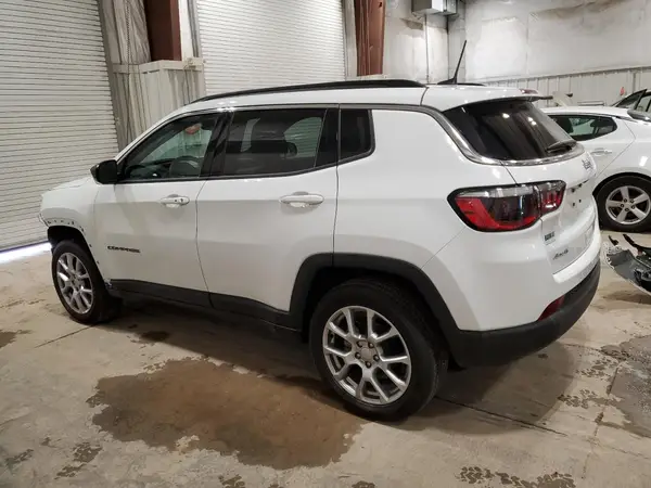 3C4NJDFN0RT127036 2024 JEEP COMPASS - Image 2