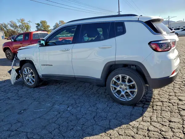 3C4NJDFN1PT563567 2023 JEEP COMPASS - Image 2