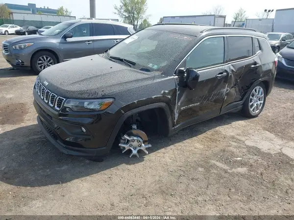 3C4NJDFN2RT112683 2024 JEEP COMPASS - Image 2