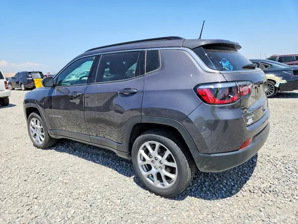 3C4NJDFN2RT151404 2024 JEEP COMPASS - Image 2