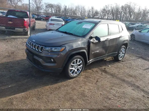 3C4NJDFN2RT594023 2024 JEEP COMPASS - Image 2