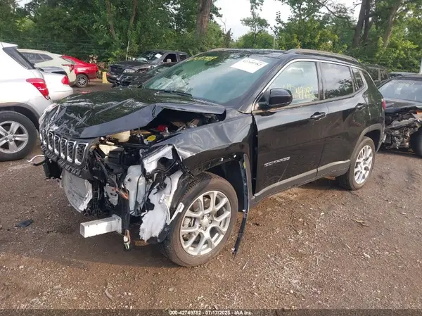 3C4NJDFN3RT124051 2024 JEEP COMPASS - Image 2