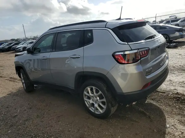 3C4NJDFN3RT579501 2024 JEEP COMPASS - Image 2