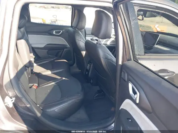 3C4NJDFN4PT521605 2023 JEEP COMPASS - Image 8