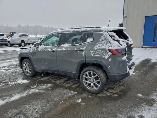 3C4NJDFN4PT563448 2023 JEEP COMPASS - Image 2