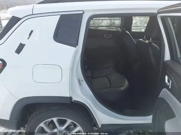 3C4NJDFN4RT104777 2024 JEEP COMPASS - Image 8