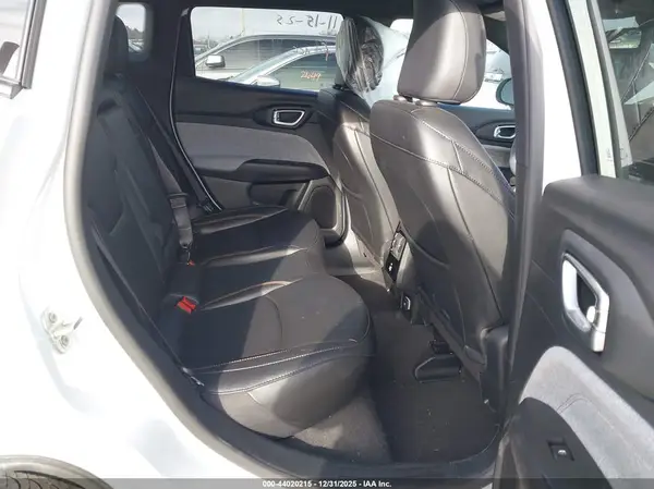 3C4NJDFN4RT112765 2024 JEEP COMPASS - Image 8