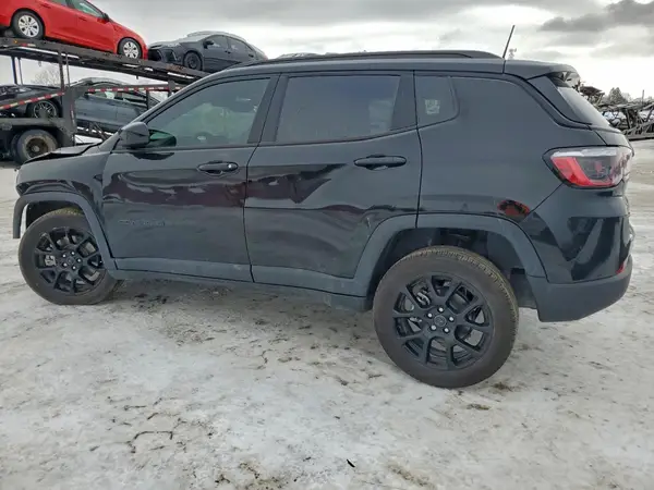 3C4NJDFN4ST626816 2025 JEEP COMPASS - Image 2