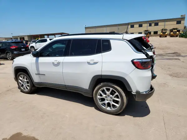 3C4NJDFN5PT508457 2023 JEEP COMPASS - Image 2