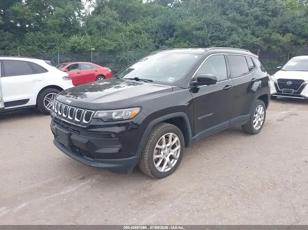 3C4NJDFN5PT526781 2023 JEEP COMPASS - Image 2