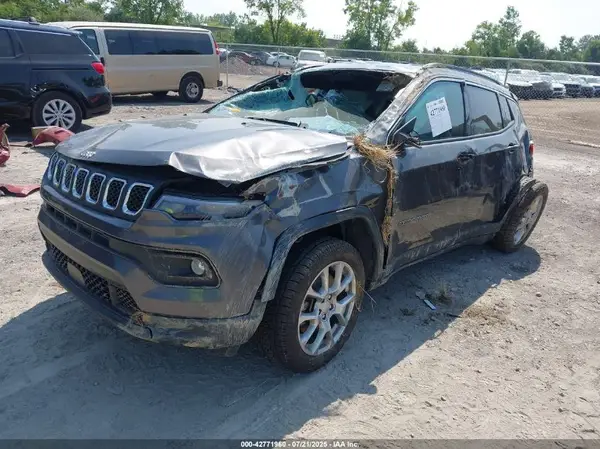 3C4NJDFN5PT559456 2023 JEEP COMPASS - Image 2