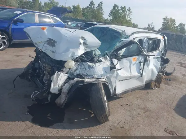 3C4NJDFN5PT574622 2023 JEEP COMPASS - Image 2