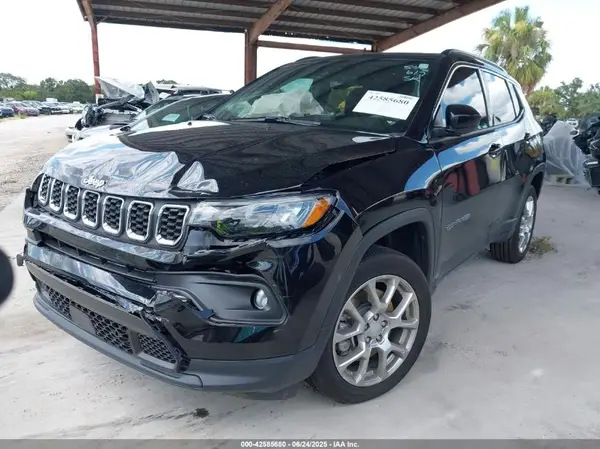 3C4NJDFN5RT104769 2024 JEEP COMPASS - Image 2