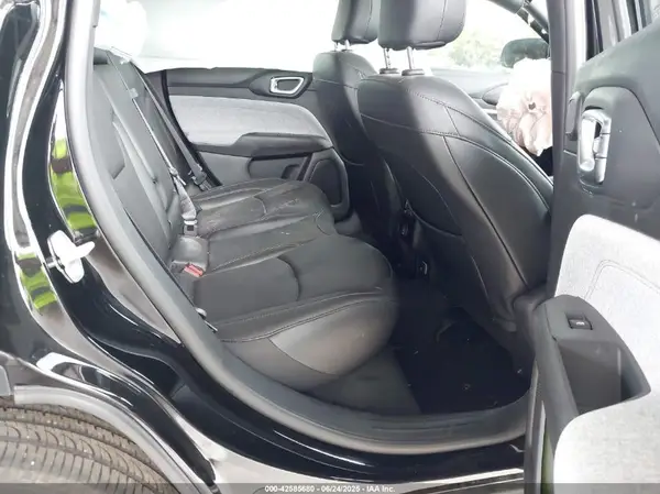 3C4NJDFN5RT104769 2024 JEEP COMPASS - Image 8