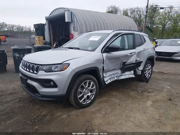 3C4NJDFN5RT112094 2024 JEEP COMPASS - Image 2