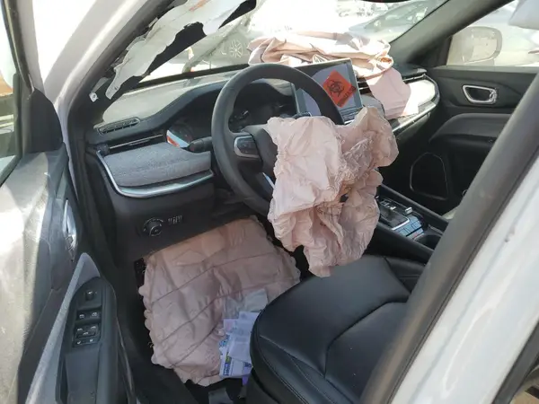 3C4NJDFN5RT152000 2024 JEEP COMPASS - Image 8