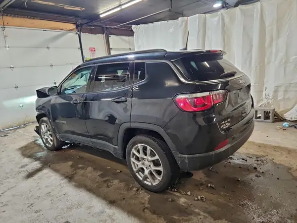 3C4NJDFN5RT176412 2024 JEEP COMPASS - Image 2