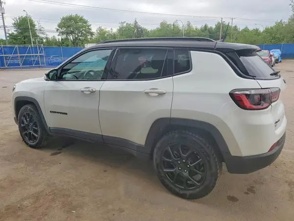 3C4NJDFN5RT578138 2024 JEEP COMPASS - Image 2