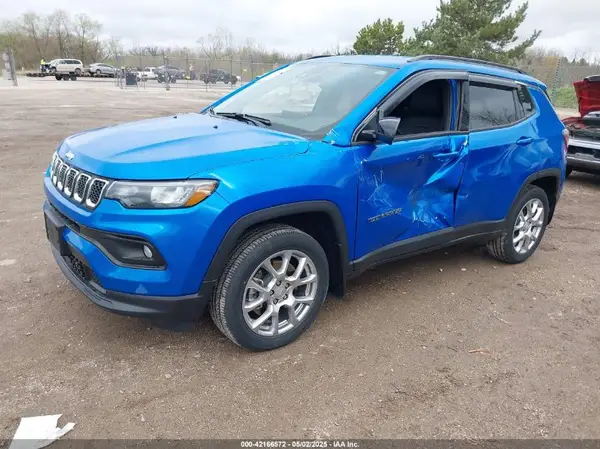 3C4NJDFN6PT513988 2023 JEEP COMPASS - Image 2