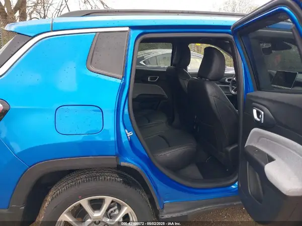3C4NJDFN6PT513988 2023 JEEP COMPASS - Image 8