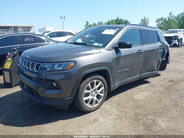 3C4NJDFN6PT534677 2023 JEEP COMPASS - Image 2