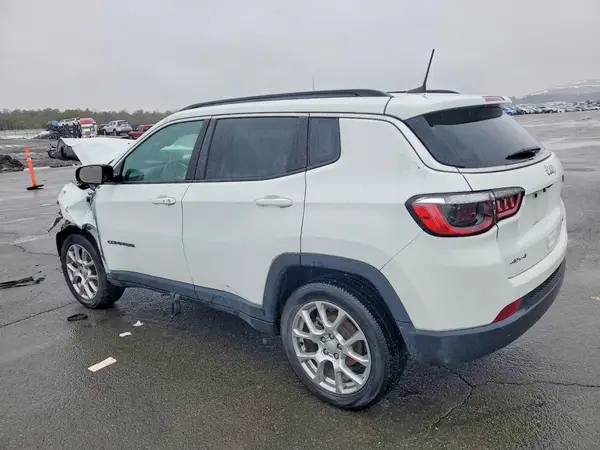 3C4NJDFN6PT544576 2023 JEEP COMPASS - Image 2