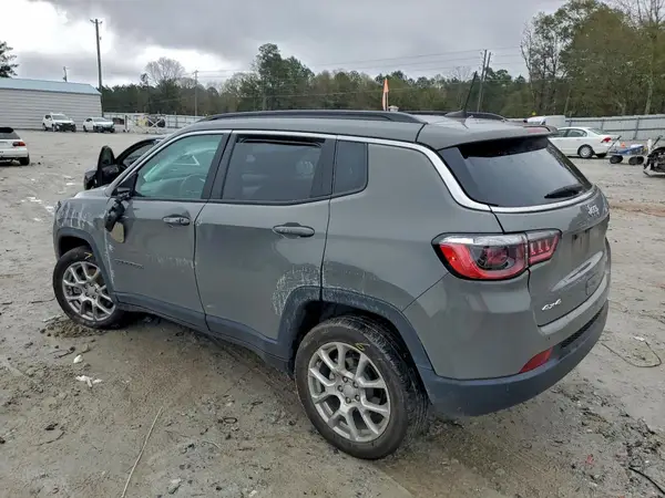 3C4NJDFN6PT548823 2023 JEEP COMPASS - Image 2