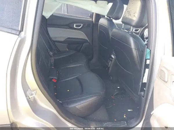 3C4NJDFN6PT558316 2023 JEEP COMPASS - Image 8