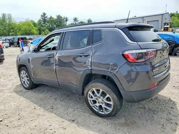 3C4NJDFN6RT123976 2024 JEEP COMPASS - Image 2