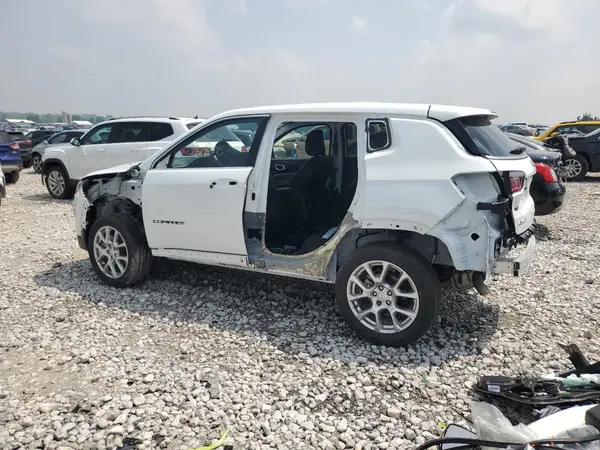 3C4NJDFN6RT600292 2024 JEEP COMPASS - Image 2
