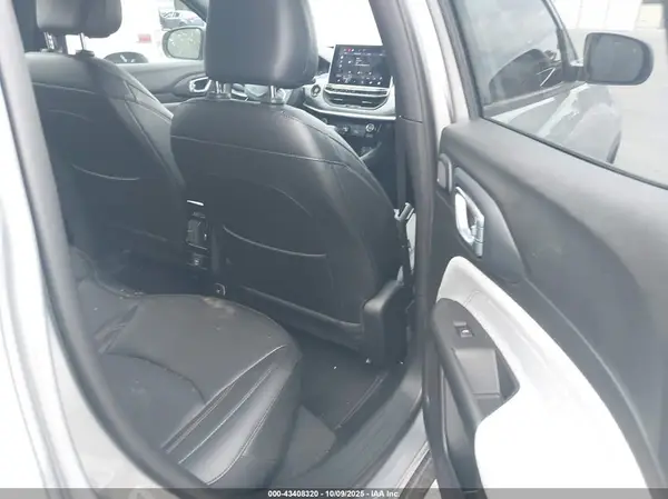 3C4NJDFN7PT573391 2023 JEEP COMPASS - Image 8