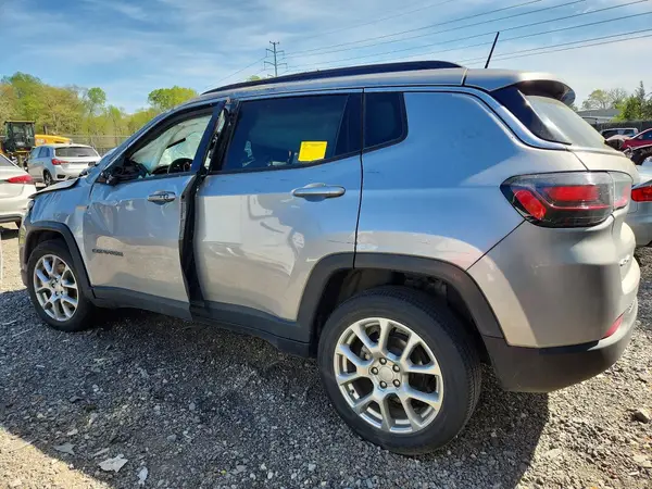 3C4NJDFN8PT515225 2023 JEEP COMPASS - Image 2